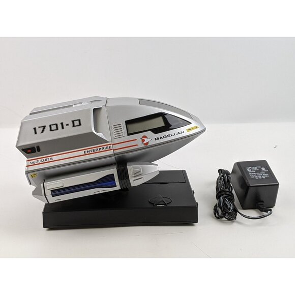 Star Trek Enterprise Magellan Shuttlecraft Radio Alarm Clock Works - Picture 1 of 13